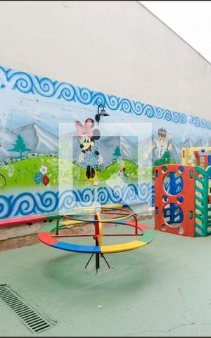 Apartamento à venda com 44m², 2 quartos e 1 vaga Apartamento à venda com 44m², 2 quartos e 1 vagaÁrea comum - Playground