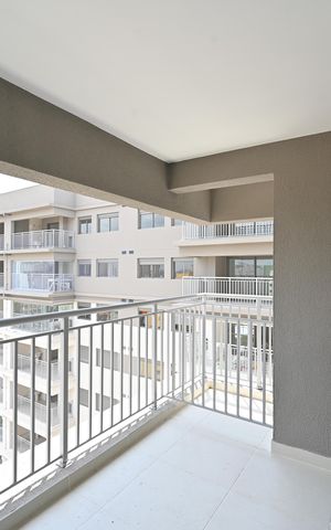 Apartamento à venda com 65m², 2 quartos e 1 vagaVaranda