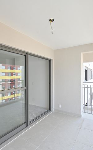 Apartamento à venda com 65m², 2 quartos e 1 vagaVaranda