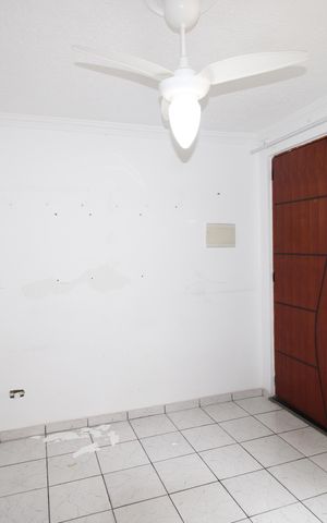 Apartamento para alugar com 40m², 2 quartos e 1 vagaSala