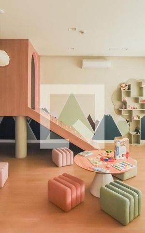 Studio à venda com 32m², 1 quarto e sem vaga Studio à venda com 32m², 1 quarto e sem vagaBrinquedoteca