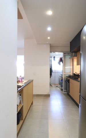 Apartamento à venda com 127m², 3 quartos e 3 vagasCozinha e Área de Serviço