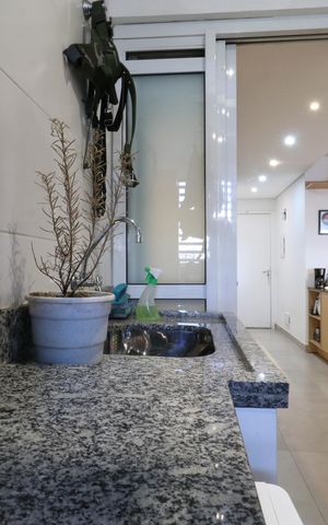 Apartamento à venda com 127m², 3 quartos e 3 vagasCozinha e Área de Serviço