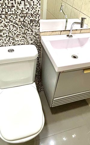 Apartamento para alugar com 51m², 2 quartos e 1 vaga Apartamento para alugar com 51m², 2 quartos e 1 vagaBanheiro