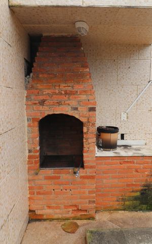 Apartamento para alugar com 90m², 2 quartos e sem vagaÁrea externa