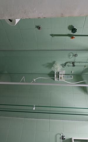 Apartamento para alugar com 90m², 2 quartos e sem vagaBanheiro