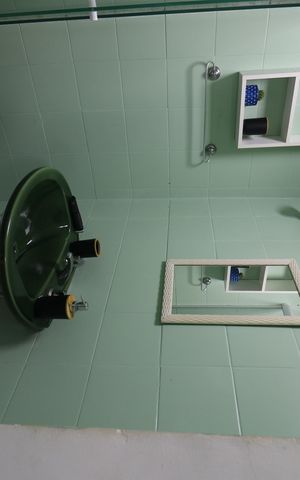 Apartamento para alugar com 90m², 2 quartos e sem vagaBanheiro