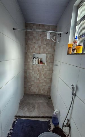 Casa para alugar com 120m², 2 quartos e 1 vaga Casa para alugar com 120m², 2 quartos e 1 vagaBanheiro 1