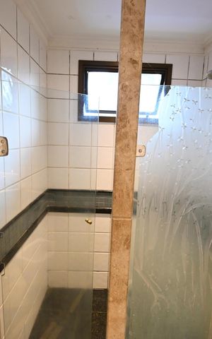 Casa para alugar com 580m², 4 quartos e 5 vagas