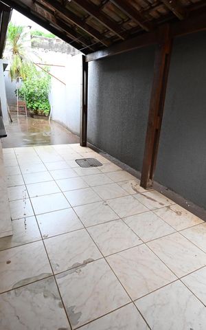 Casa para alugar com 580m², 4 quartos e 5 vagas