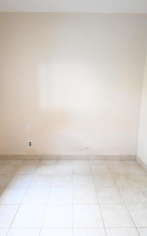 Casa para alugar com 580m², 4 quartos e 5 vagas