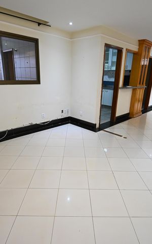 Casa para alugar com 580m², 4 quartos e 5 vagas