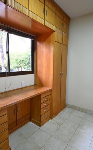 Casa para alugar com 580m², 4 quartos e 5 vagas