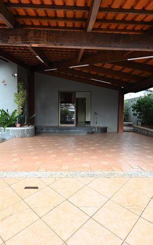 Casa para alugar com 580m², 4 quartos e 5 vagas
