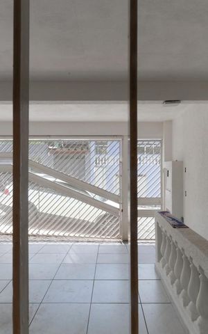 Casa à venda com 240m², 3 quartos e 2 vagas Casa à venda com 240m², 3 quartos e 2 vagasVista da sala