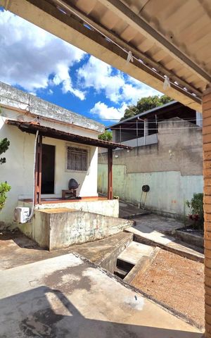 Casa à venda com 60m², 2 quartos e 1 vaga Casa à venda com 60m², 2 quartos e 1 vagaÁrea de Serviço