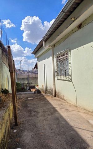 Casa à venda com 60m², 2 quartos e 1 vaga Casa à venda com 60m², 2 quartos e 1 vagaÁrea da casa