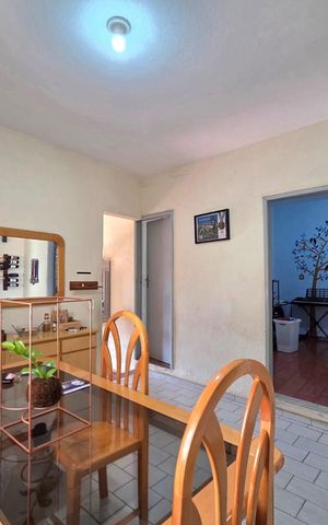 Casa à venda com 60m², 2 quartos e 1 vaga Casa à venda com 60m², 2 quartos e 1 vagaCopa