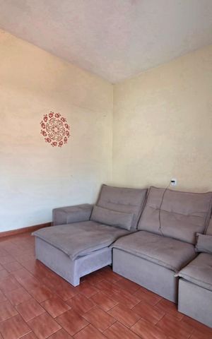 Casa à venda com 60m², 2 quartos e 1 vaga Casa à venda com 60m², 2 quartos e 1 vagaSala