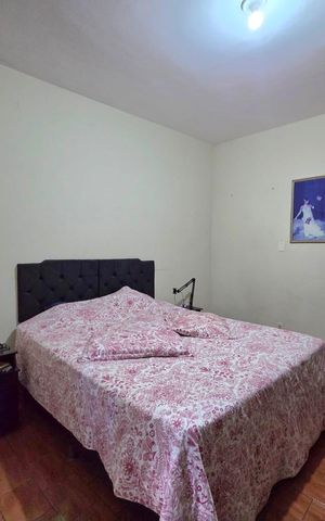 Casa à venda com 60m², 2 quartos e 1 vaga Casa à venda com 60m², 2 quartos e 1 vagaQuarto 1