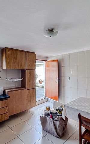 Casa para alugar com 80m², 2 quartos e 1 vagaCozinha