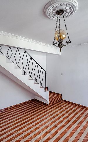 Casa para alugar com 80m², 2 quartos e 1 vagaSala