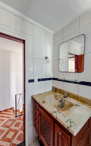 Casa para alugar com 80m², 2 quartos e 1 vagaBanheiro