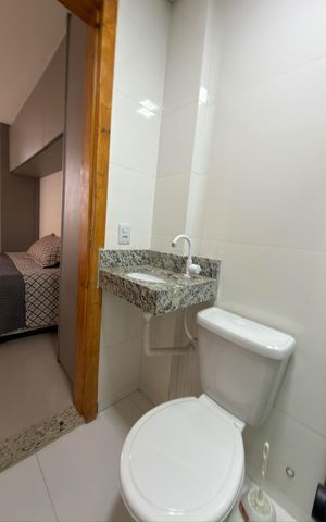 Apartamento à venda com 65m², 2 quartos e 1 vaga Apartamento à venda com 65m², 2 quartos e 1 vagaBanheiro Suíte