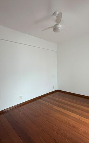 Apartamento para alugar com 130m², 4 quartos e 2 vagas
