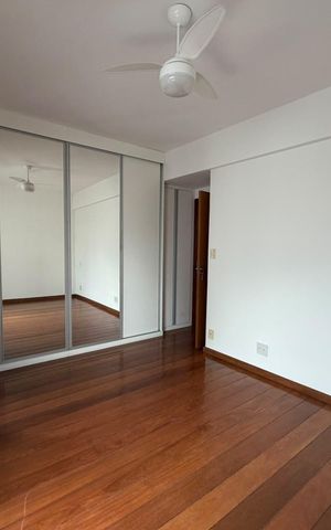 Apartamento para alugar com 130m², 4 quartos e 2 vagas