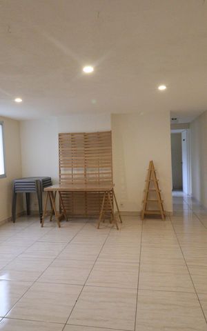 Apartamento para alugar com 49m², 2 quartos e 1 vagaÁrea comum - Salão de festas