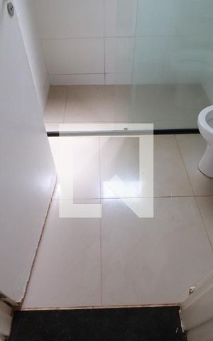 Apartamento para alugar com 48m², 2 quartos e 1 vaga Apartamento para alugar com 48m², 2 quartos e 1 vagaBanheiro
