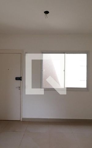 Apartamento para alugar com 48m², 2 quartos e 1 vaga Apartamento para alugar com 48m², 2 quartos e 1 vagaSala/Cozinha