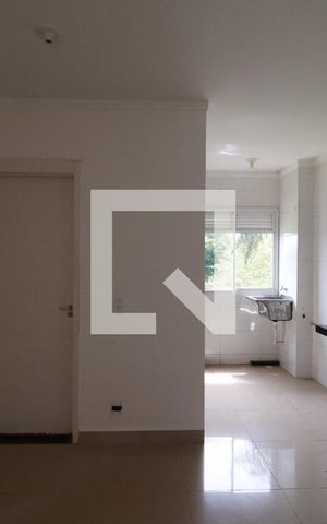 Apartamento para alugar com 48m², 2 quartos e 1 vaga Apartamento para alugar com 48m², 2 quartos e 1 vagaSala/Cozinha