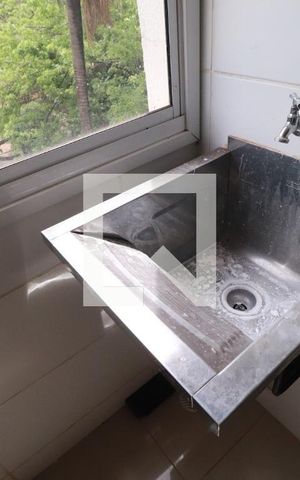 Apartamento para alugar com 48m², 2 quartos e 1 vaga Apartamento para alugar com 48m², 2 quartos e 1 vagaÁrea de serviço