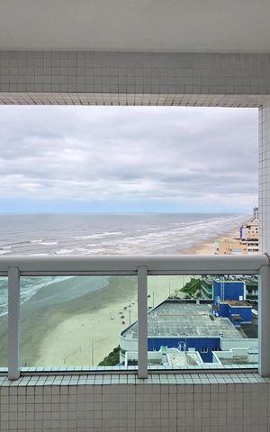 Apartamento para alugar com 82m², 2 quartos e 2 vagasVaranda do Quarto 2