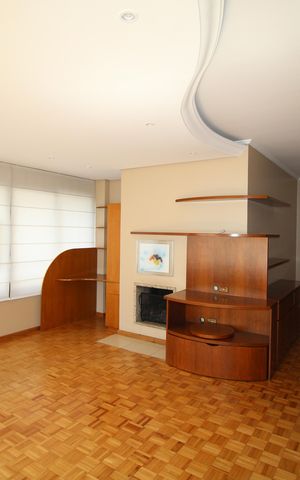 Apartamento para alugar com 127m², 3 quartos e 2 vagasSala