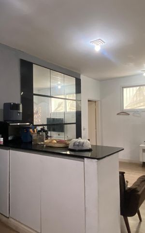 Casa para alugar com 65m², 2 quartos e 1 vaga Casa para alugar com 65m², 2 quartos e 1 vagaSala - Cozinha