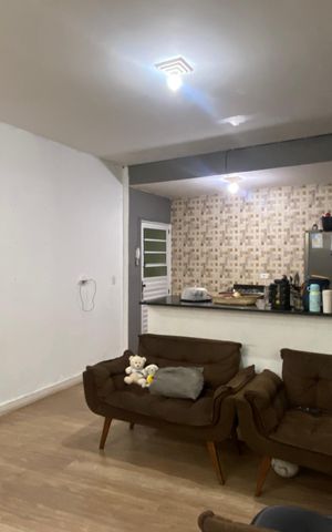 Casa para alugar com 65m², 2 quartos e 1 vaga Casa para alugar com 65m², 2 quartos e 1 vagaSala - Cozinha