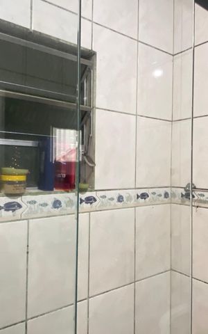 Casa para alugar com 65m², 2 quartos e 1 vaga Casa para alugar com 65m², 2 quartos e 1 vagaBanheiro