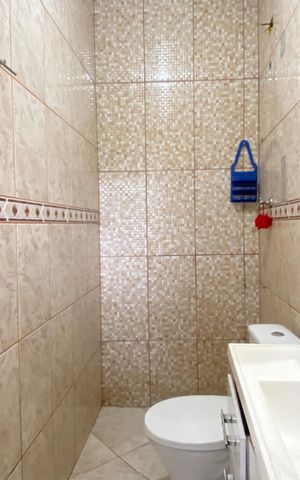 Casa para alugar com 65m², 2 quartos e 1 vaga Casa para alugar com 65m², 2 quartos e 1 vagaBanheiro da Suíte