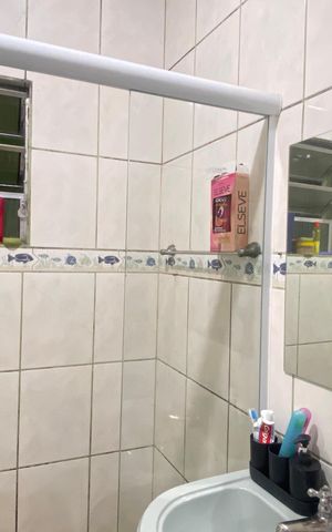 Casa para alugar com 65m², 2 quartos e 1 vaga Casa para alugar com 65m², 2 quartos e 1 vagaBanheiro