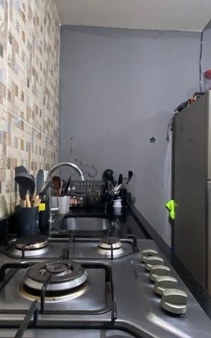 Casa para alugar com 65m², 2 quartos e 1 vaga Casa para alugar com 65m², 2 quartos e 1 vagaSala - Cozinha
