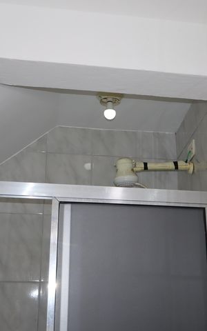 Casa para alugar com 200m², 3 quartos e 5 vagasBanheiro de serviço