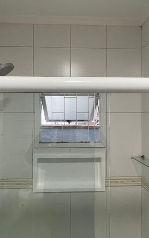 Casa para alugar com 182m², 3 quartos e 1 vaga Casa para alugar com 182m², 3 quartos e 1 vagaBanheiro Corredor