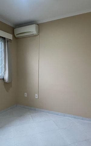 Casa para alugar com 182m², 3 quartos e 1 vaga Casa para alugar com 182m², 3 quartos e 1 vagaEscritório
