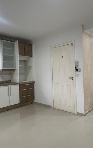 Casa para alugar com 182m², 3 quartos e 1 vaga Casa para alugar com 182m², 3 quartos e 1 vagaCozinha