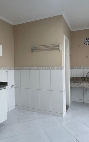Casa para alugar com 182m², 3 quartos e 1 vaga Casa para alugar com 182m², 3 quartos e 1 vagaÁrea de Serviço