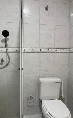 Casa para alugar com 182m², 3 quartos e 1 vaga Casa para alugar com 182m², 3 quartos e 1 vagaBanheiro da Suíte
