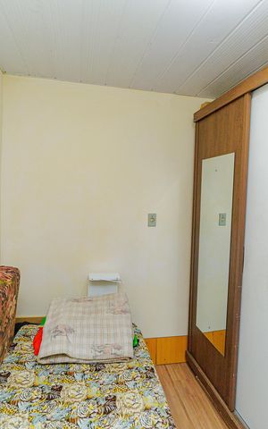 Casa à venda com 98m², 4 quartos e sem vaga Casa à venda com 98m², 4 quartos e sem vagaQuarto 1